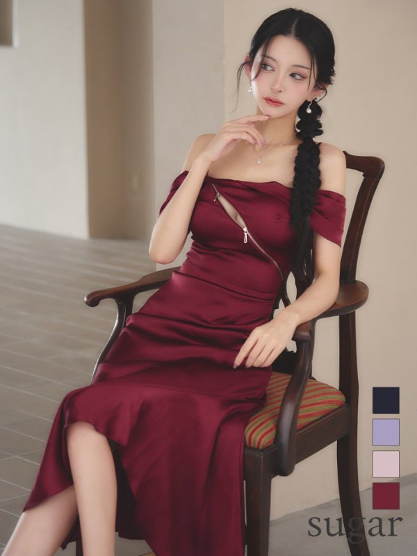 ワインレッド モデル：まおちゃる　身長：158cm　着用サイズ：Sサイズ