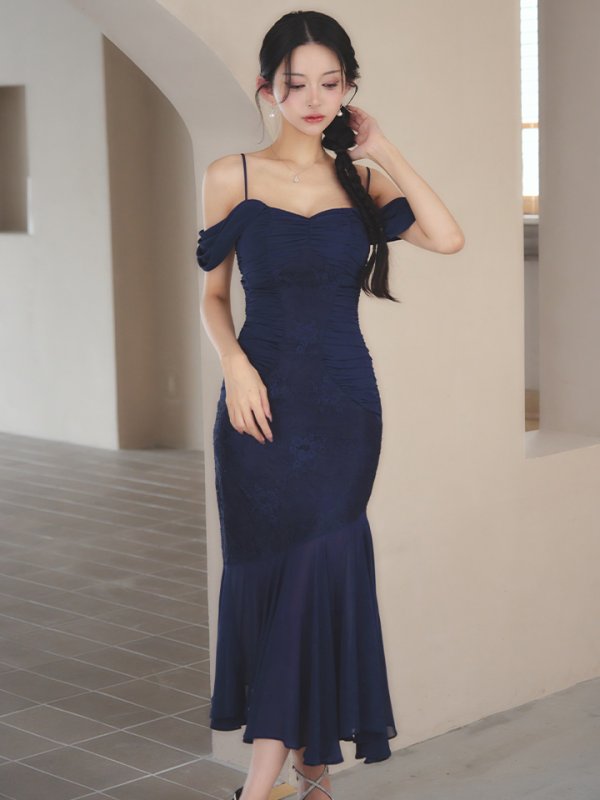 ネイビー　モデル：まおちゃる　身長：158cm　着用サイズ：Sサイズ