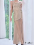シャンパンゴールド　モデル：あっすん　身長：164cm　着用サイズ：Sサイズ