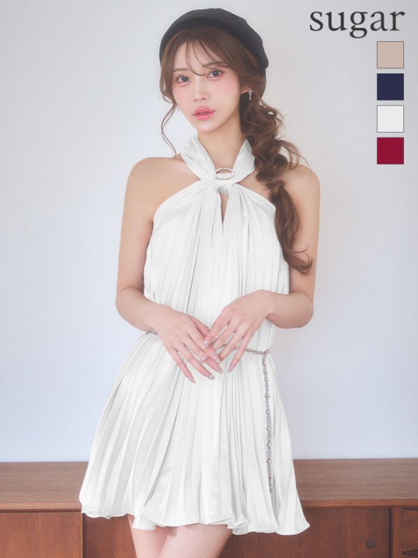 ホワイト　モデル：るりぴ 身長：165cm 着用サイズ：Sサイズ