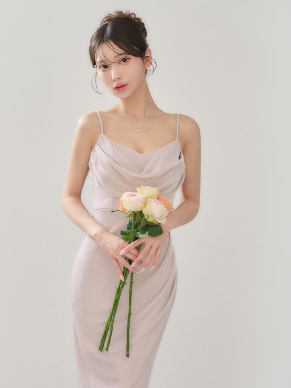 ピンク　モデル：るりぴ　身長：165cm　着用サイズ：Sサイズ