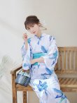 画像10: 【即日発送】白地×水彩ブルーの清涼漂う百合浴衣 OBI-g-500-kj-11-AQM / HIMO-900-yn-4-GYxGY / YA-945-kj-W / HEKO-800-sb-5-W / GETA-02-ok-3-LBLgo [YMT] (10)