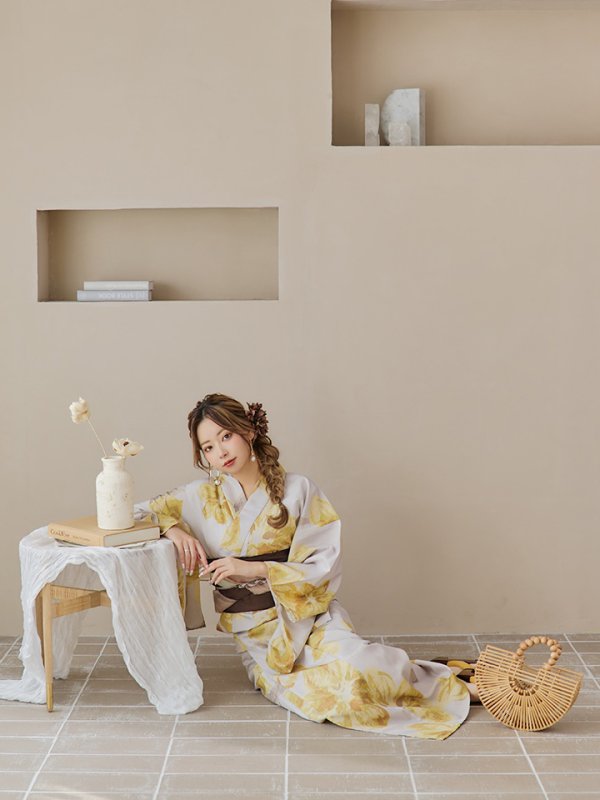 画像14: 【即日発送！】グレージュ×イエローフラワー浴衣【浴衣３点セット 浴衣/帯/下駄】[YMT] (14)