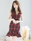 画像2: XSサイズあり【Donia Quinn / ドニアクイーン】 ツイード/ チェック/ フリル/ マーメイド/ レース/ ノースリーブ/ Aライン/ ミニドレス/ キャバドレス[OF05] (2)