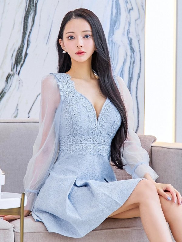 パウダーブルー モデル：まおちゃる　身長：158cm　着用サイズ：Sサイズ