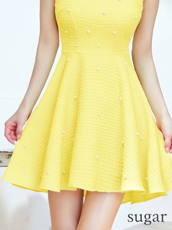 ソフトイエロー モデル:ゆめ 身長:160cm:8号(Sサイズ)