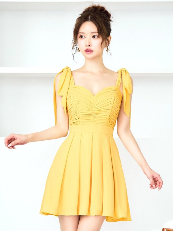 バナナ モデル:ゆめ 身長:160cm 着用サイズ:8号(Sサイズ)