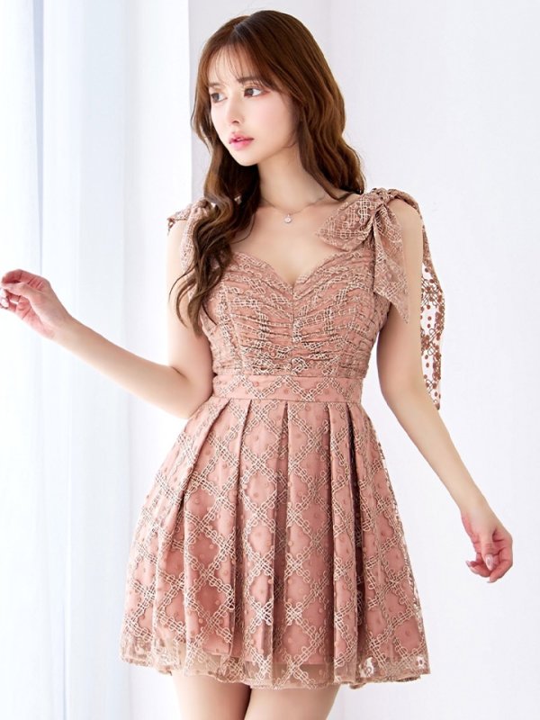 モカブラッシュ　モデル：ゆめ　身長：160cm　着用サイズ：8号(Sサイズ)