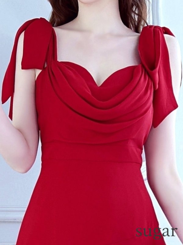 ダークレッド　モデル：ゆめ　身長：160cm：8号(Sサイズ)