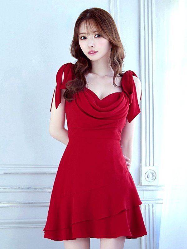 ダークレッド　モデル：ゆめ　身長：160cm：8号(Sサイズ)