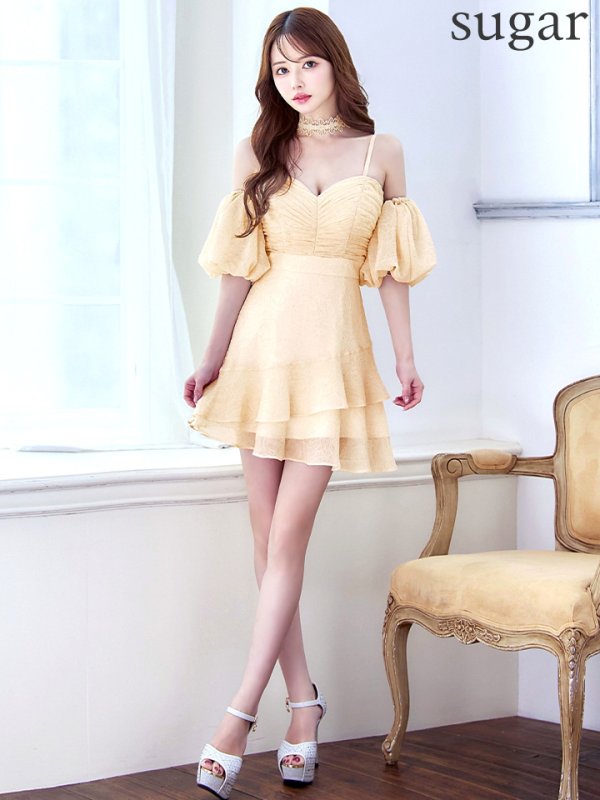 ライトベージュ　 モデル：ゆめ　身長：160cm　着用サイズ：8号(Sサイズ)