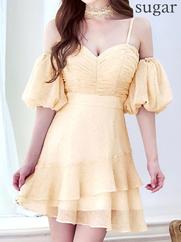 ライトベージュ　 モデル：ゆめ　身長：160cm　着用サイズ：8号(Sサイズ)