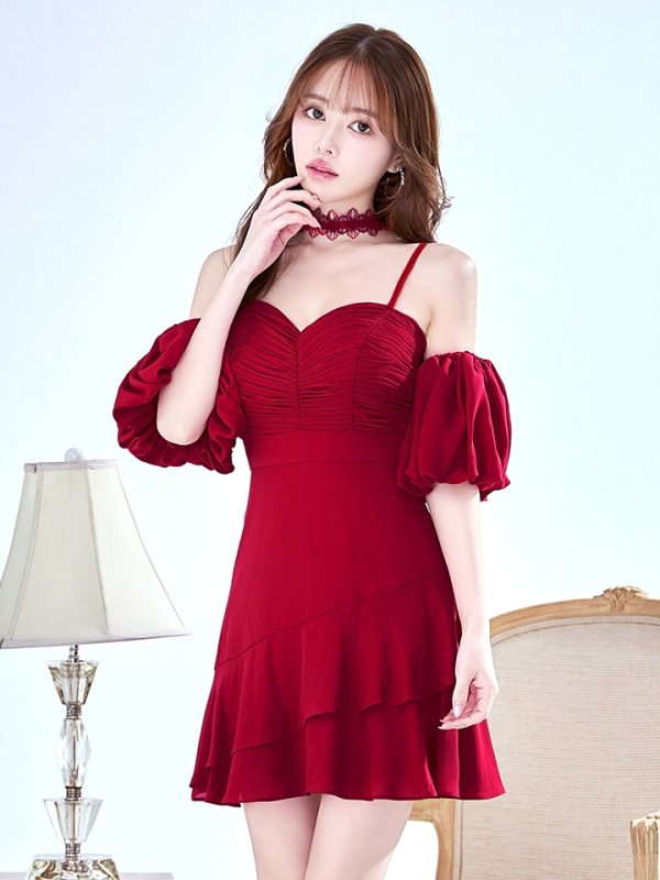 ダークレッド　モデル：ゆめ　身長：160cm　着用サイズ：8号(Sサイズ)