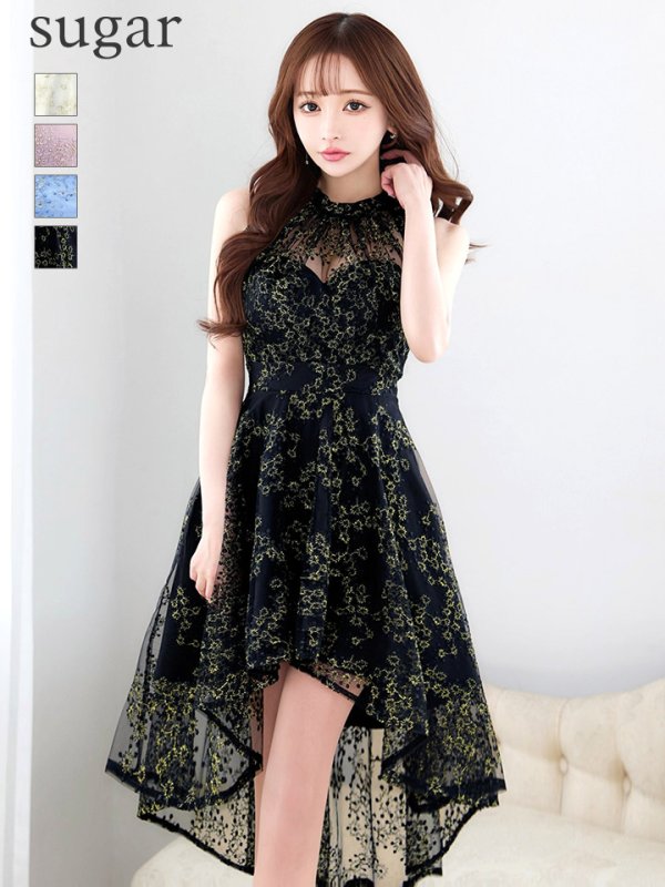 ブラック　モデル：真優川咲　身長：158cm　着用サイズ：8号(Sサイズ)