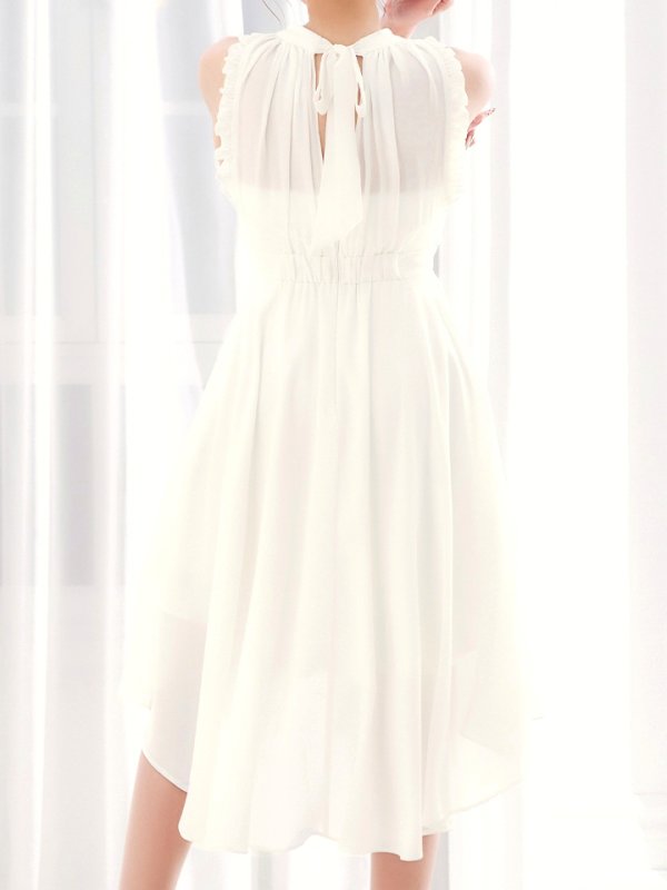 アイボリー　モデル：真優川咲　身長：158cm　着用サイズ：8号(Sサイズ)