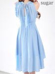 パウダーブルー　モデル：真優川咲　身長：158cm　着用サイズ：8号(Sサイズ)