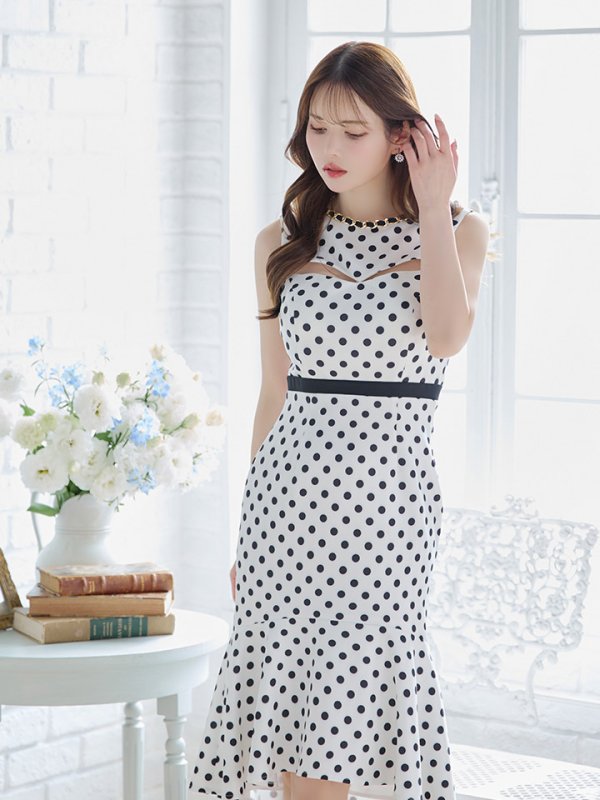 画像8: 【VELIQUE/ヴェリーク】ドットプリント/ 水玉/ チェーン/ カットアウト/ ノースリーブ/ マーメイド/ ひざ丈/ ミディアムドレス/ キャバドレス【HC02】 (8)