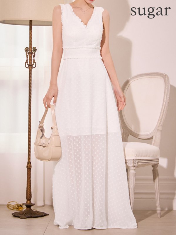 ホワイト　モデル：真優川咲　身長：158cm　着用サイズ：Sサイズ