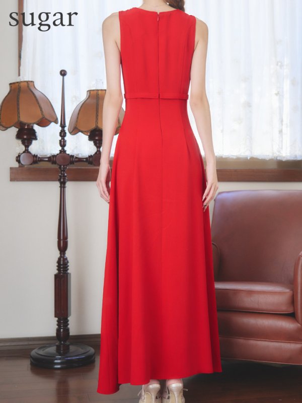 レッド モデル：ゆめ　身長：160cm　着用サイズ：Sサイズ