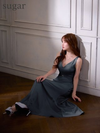 完売品　VELIQUE/ヴェリーク　新品未使用タグ付き　ロングドレス VELIQUE/ヴェリーク】襟付き/ バイカラー/ ビジュー/ ノースリーブ