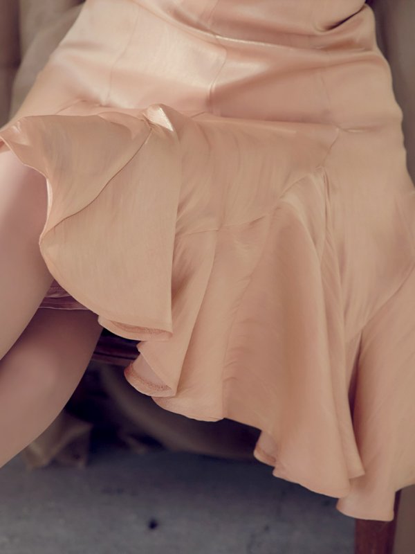 画像4: 【VELIQUE/ヴェリーク】Aライン/ ワンカラー/ ノースリーブ/ ベルトデザイン/ ミニドレス/ キャバドレス【HC02】 (4)