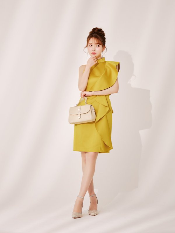 ゴールドイエロー　モデル：ゆめ　身長：160cm　着用サイズ：Sサイズ