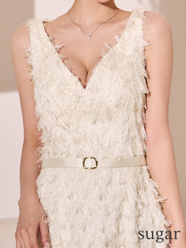 ホワイト　モデル：ももか　身長：156cm　着用サイズ：Sサイズ