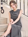 グレー　モデル：せいは　身長：160cm　着用サイズ：Sサイズ