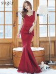 ダークレッド モデル：真優川咲　身長：158cm:Sサイズ