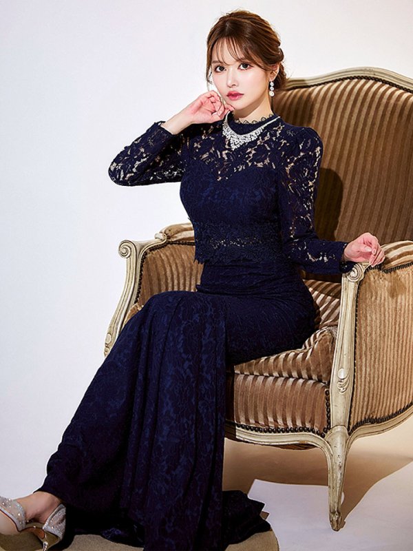 ネイビー モデル:ゆめ 身長:160cm 着用サイズ:8号(Sサイズ)