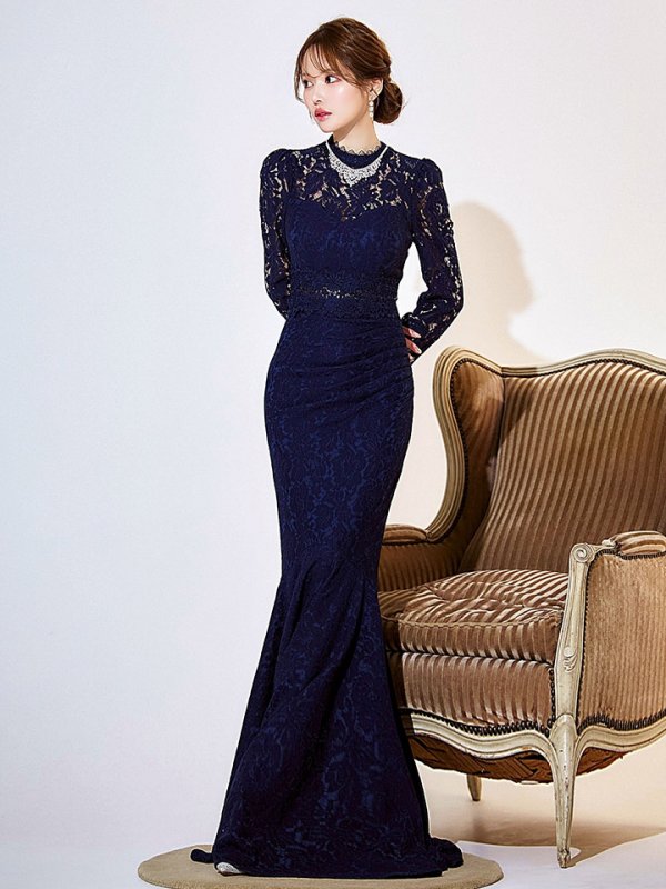 ネイビー モデル:ゆめ 身長:160cm 着用サイズ:8号(Sサイズ)