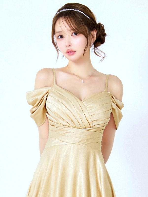 シャンパン モデル：ゆめ　身長：160cm　着用サイズ：8号(Sサイズ)