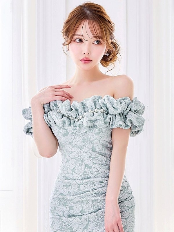 カスケード　モデル：ゆめ　身長：160cm　着用サイズ：8号(Sサイズ)