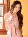 ベージュローズ　モデル：真優川咲　身長：158cm　着用サイズ：8号(Sサイズ)
