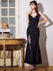 ブラック モデル：まおちゃる　身長：158cm　着用サイズ：Sサイズ
