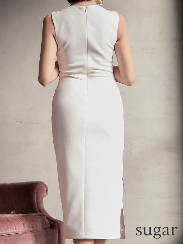 画像11: XS-Lサイズあり【Veautt/ヴュート】ショルダービジュー/ ウエストギャザー/ サイドジップ/ タイト/ ひざ丈/ ミディアム/ キャバドレス[OF05] (11)