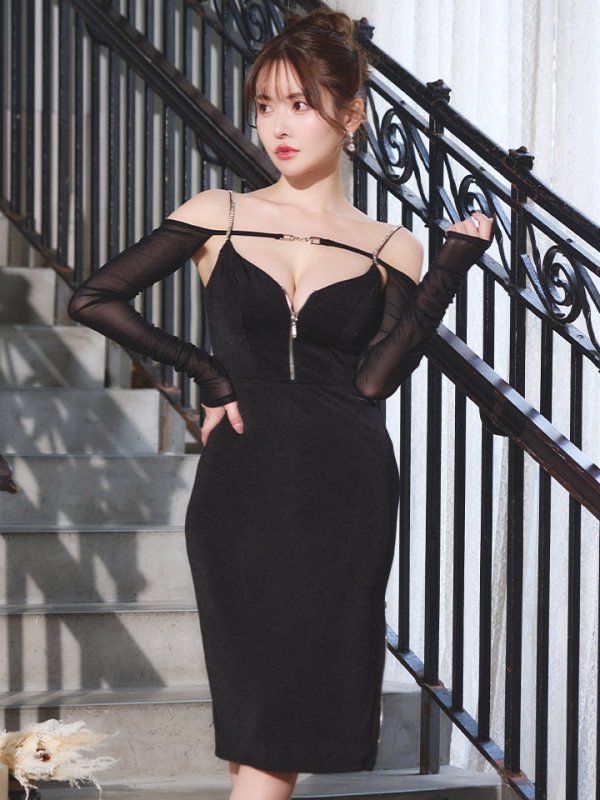 ブラック モデル：ゆめ　身長：160cm　着用サイズ：XSサイズ