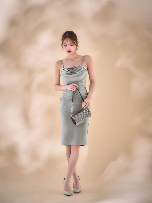 グレー　モデル：ゆめ　身長：160cm　着用サイズ：Mサイズ