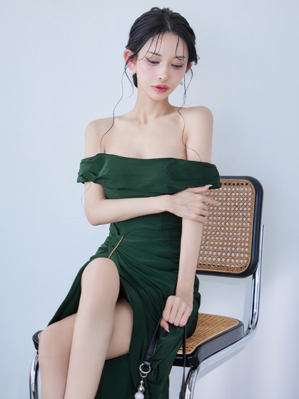 グリーン モデル：ゆめ　身長：162cm　着用サイズ：XSサイズ