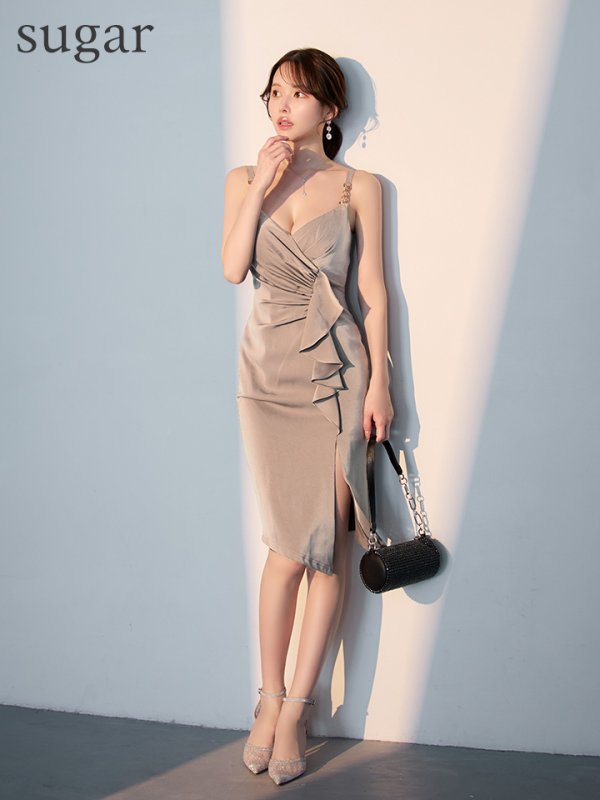 ベージュ モデル：ゆめ　身長：160cm　着用サイズ：Sサイズ