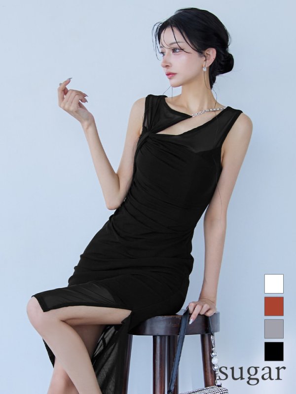 ブラック モデル：まおちゃる　身長：158cm　着用サイズ：XSサイズ