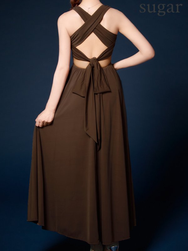 ブラウン　モデル：明日花キララ　身長162cm　着用サイズ：Sサイズ