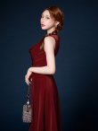 ワインレッド　モデル：明日花キララ　身長162cm　着用サイズ：Sサイズ