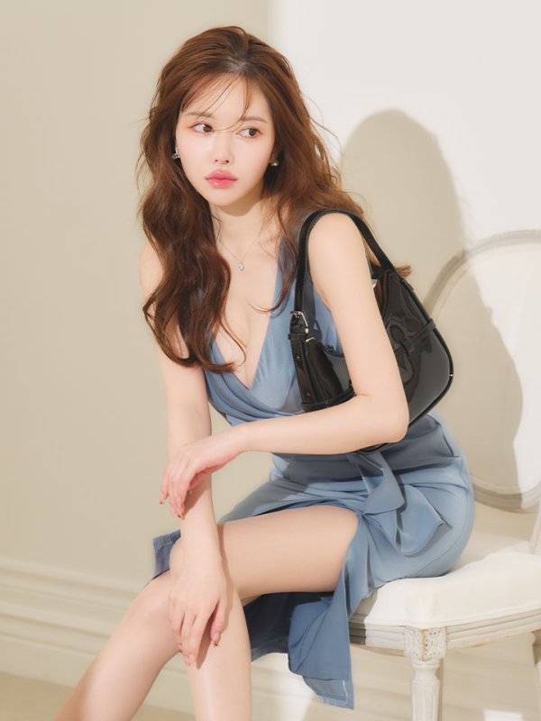 ブルー　モデル：ゆめ　身長：160cm　着用サイズ：Sサイズ