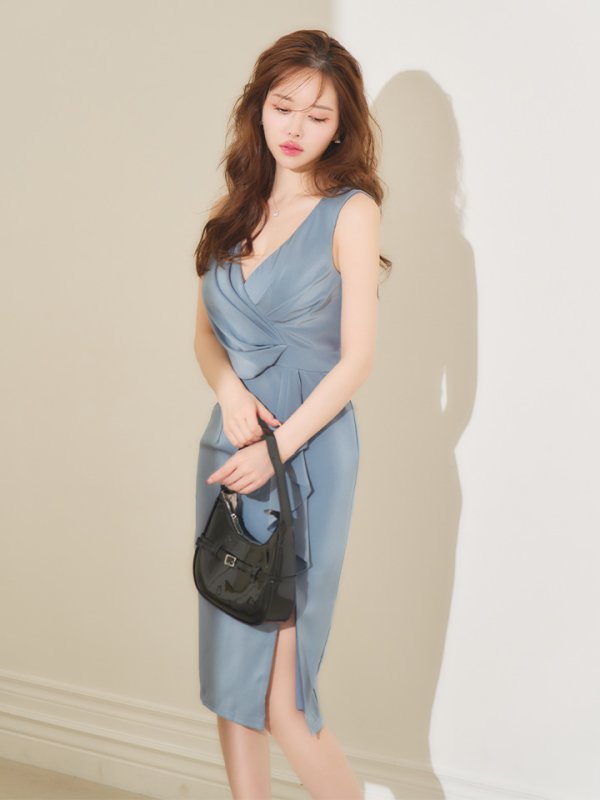 ブルー　モデル：ゆめ　身長：160cm　着用サイズ：Sサイズ