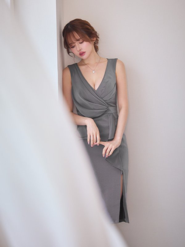 グレー モデル：ゆめ　身長：160cm　着用サイズ：Sサイズ
