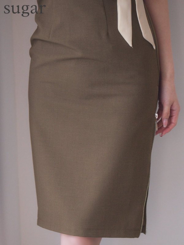 アイボリー×ブラウン　モデル：ゆめ　身長：160cm　着用サイズ：Sサイズ