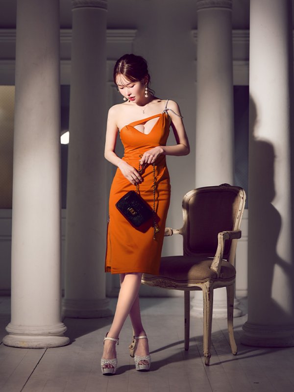 オレンジ モデル:ゆめ 身長:160cm 着用サイズ:XSサイズ