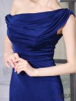 ロイヤルブルー　モデル：ゆめ　身長：160cm　着用サイズ：XSサイズ