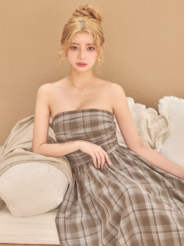 ベージュ　モデル：ふぶき　身長：161cm　着用サイズ：Sサイズ